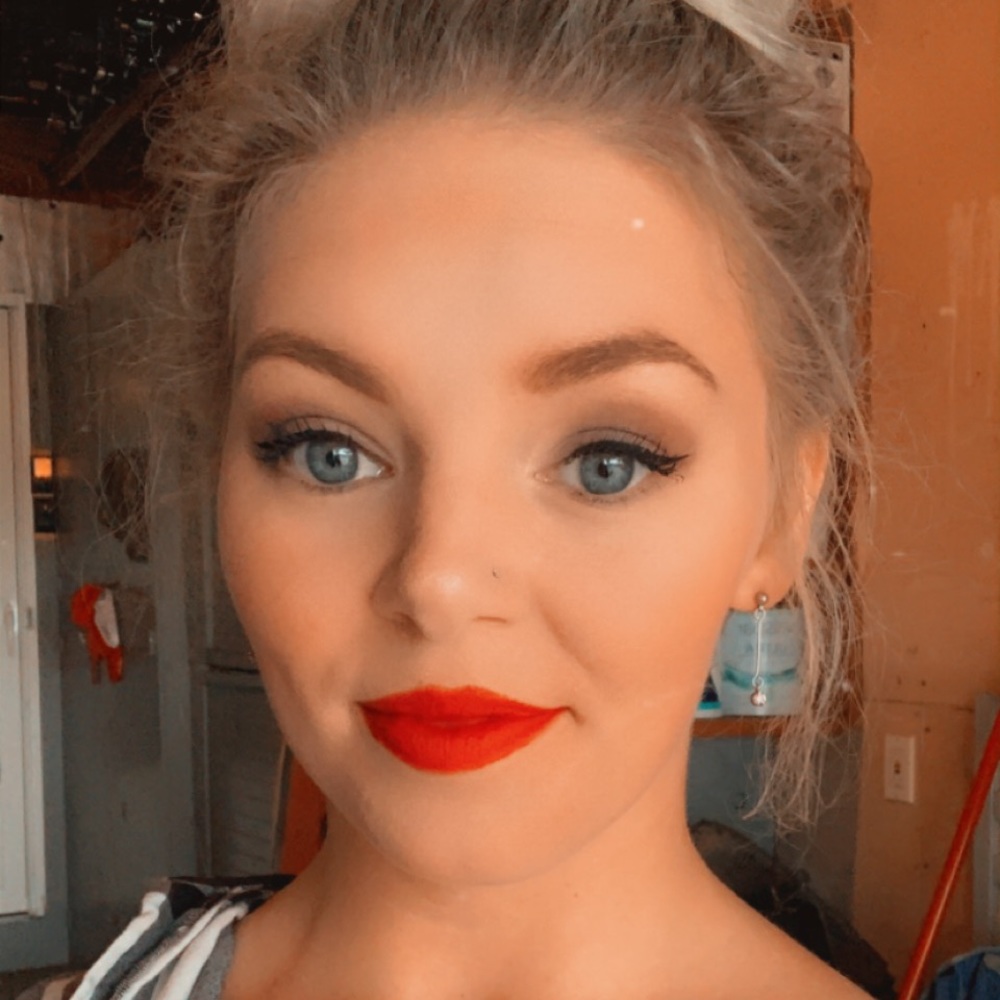 Meet your Posher, Brittanie